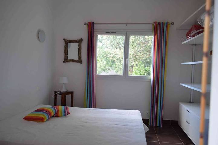 Proche Porto Vecchio, Superbe Villa avec Piscine privée, 10 personnes in Lecci, Arrondissement de Sartène