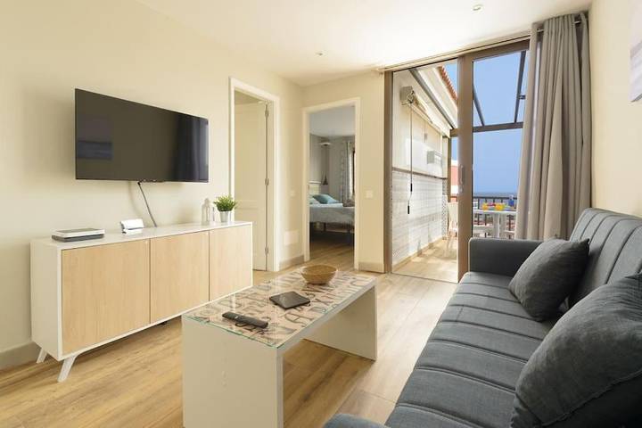 Apartamento de vacaciones para 3 personas, con piscina además de terraza y vistas - 1