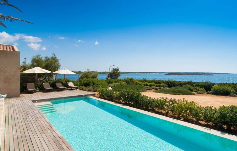 Villa für 12 Personen, mit Balkon und Garten in Ses Salines