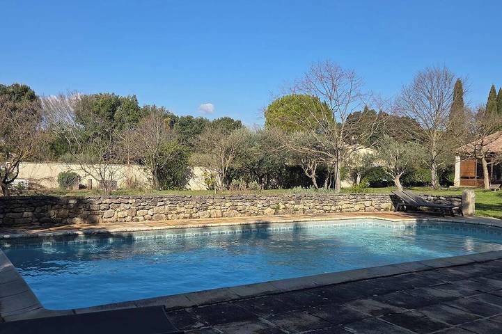 Villa pour 6 personnes, avec terrasse et jardin