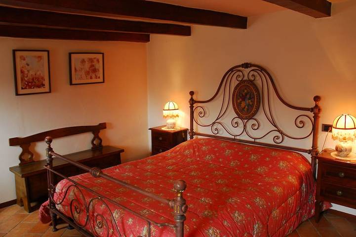 Peace and relaxation with private pool Borgo val di Taro in Valmozzola, Parmense Apennines