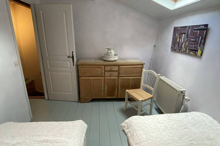 Location de vacances pour 5 personnes, avec terrasse ainsi que piscine et jardin à Lamastre - 4