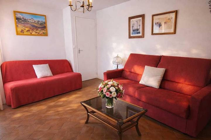 Gîte pour 4 personnes, avec terrasse dans Pointe Des Chevaliers Hyeres - 4