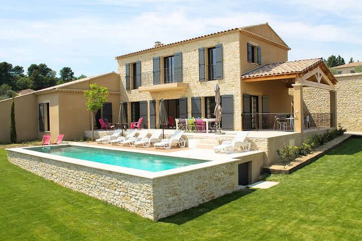 Maison de vacances pour 10 personnes, avec jardin, animaux acceptés à Vaison-la-Romaine