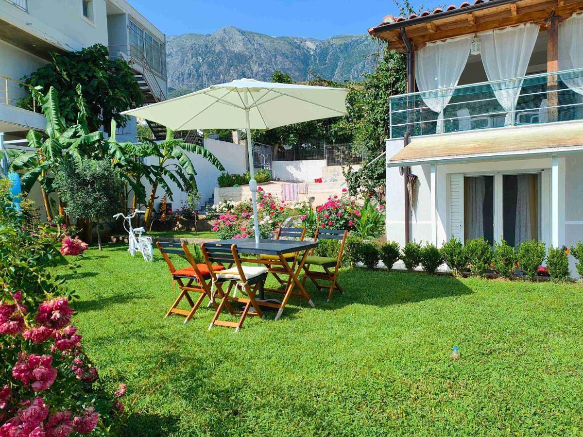Dreamades House in Dhërmi, Himarë