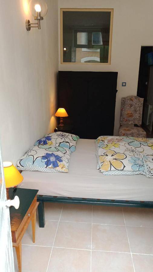Chambre d’hôte pour 2 personnes, avec terrasse