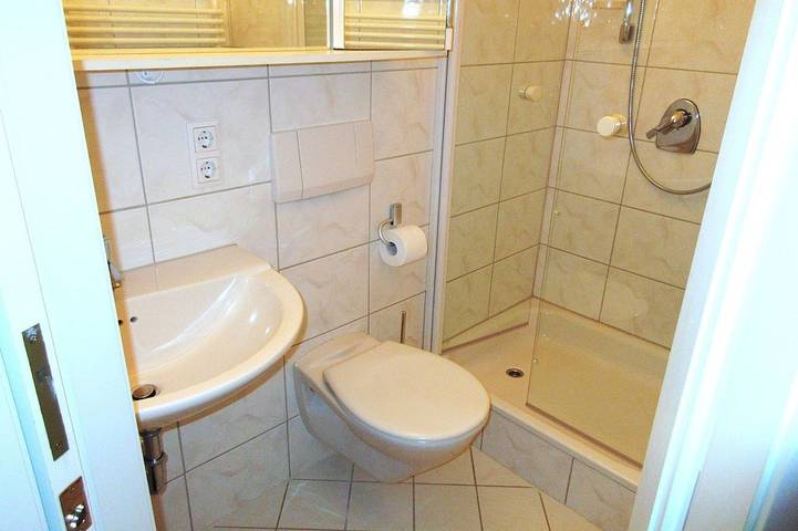 Ferienwohnung für 2 Personen, mit Garten und Balkon in Taching am See - 2