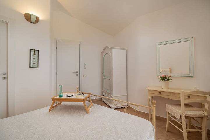 Villa pour 5 personnes, avec jardin et balcon, animaux acceptés dans Eden Rock - 3