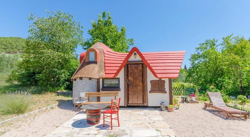 Hütte für 3 Personen, mit Garten in Kroatien