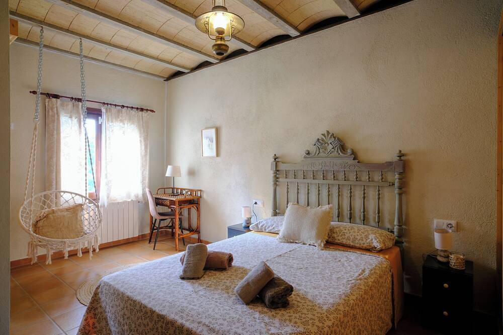 Rural house in the middle of nature, La Garrocha. Arc de Can Puig. Besalú. in Sant Ferriol, Garrotxa