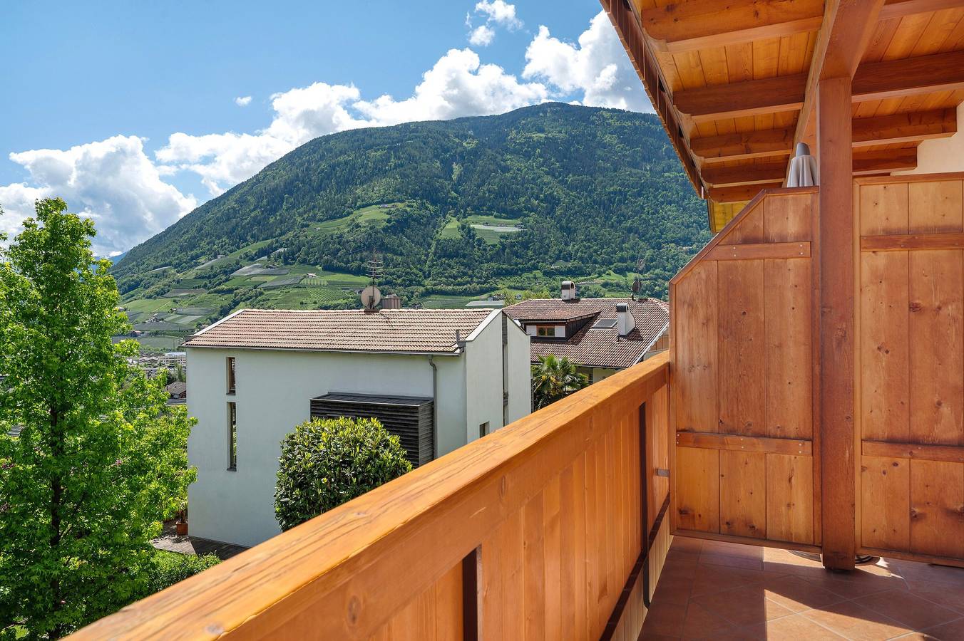 Ganze Wohnung, Ferienwohnung 'Hofanger Tirol' mit Bergblick, Balkon und Wi-Fi in Algund, Texelgruppe