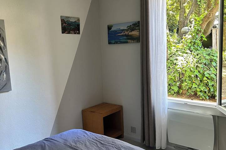Location de vacances pour 4 personnes, avec jardin et terrasse dans Port des Oursinières - 3