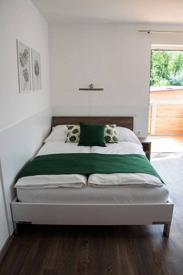 Ganze Wohnung, Moserhof-Apartments in Igersheim, Stuttgart Region