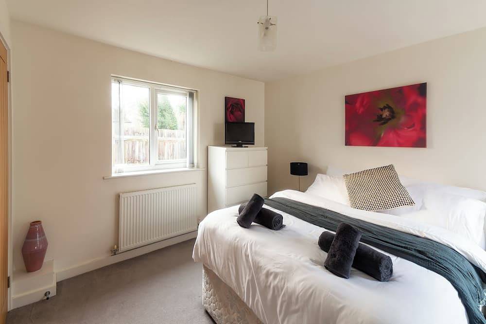 2-Bed Wallington, Sleeps 6, Parking, Near Lgw in Sutton (London), London