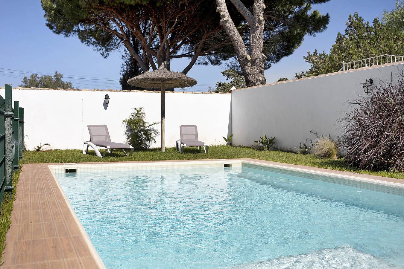 Casa de vacaciones Olivos 1b que admite mascotas, con piscina y Wi-Fi in Chiclana de la Frontera, Costa de la Luz