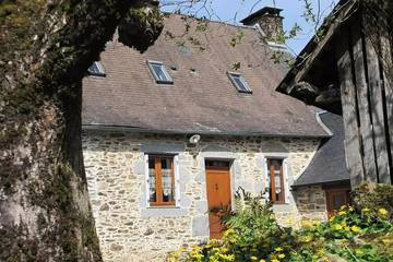 Cottage pour 8 personnes, avec terrasse à Beyssenac