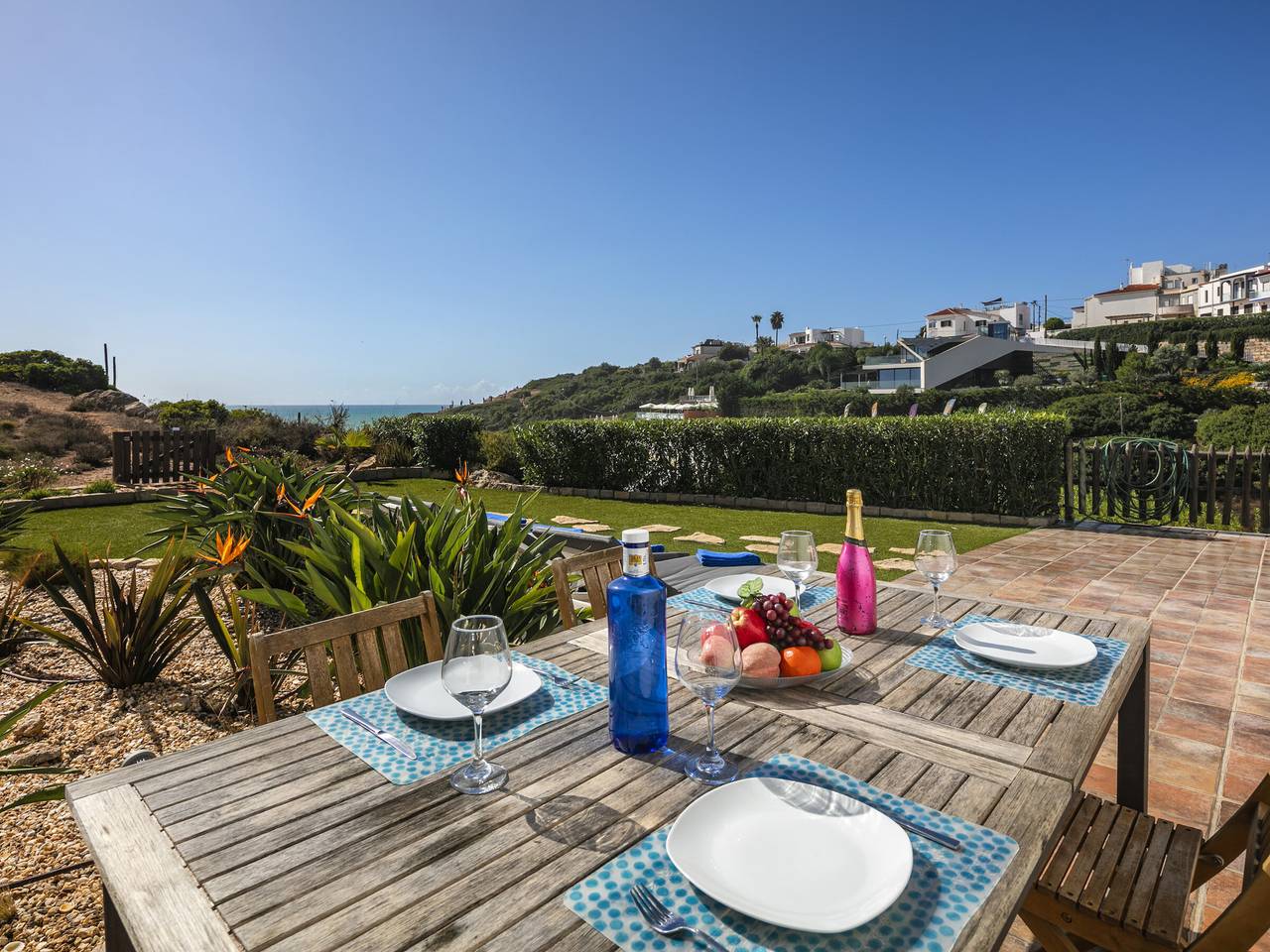 Spacious seaside house with terrace in Benagil in Lagoa, Faro District