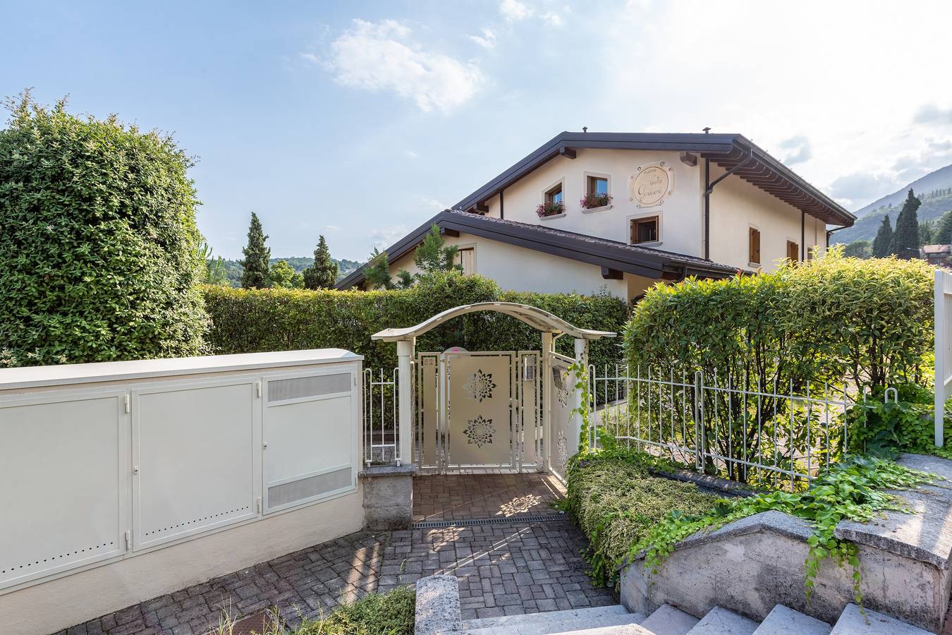 Ganze Wohnung, Kastel’s house: a clever holiday on the Garda in Roè Volciano, Gardasee-Berge