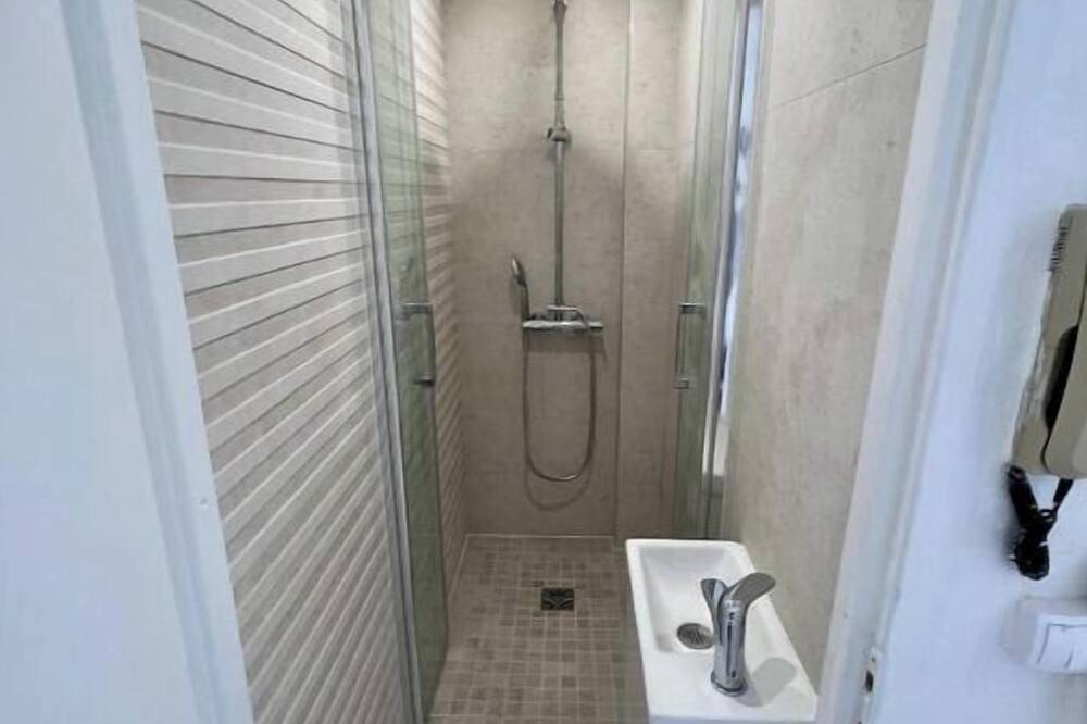 Ganze Wohnung, Two rooms available, near Evreux cathedral in Évreux, Évreux und Umgebung