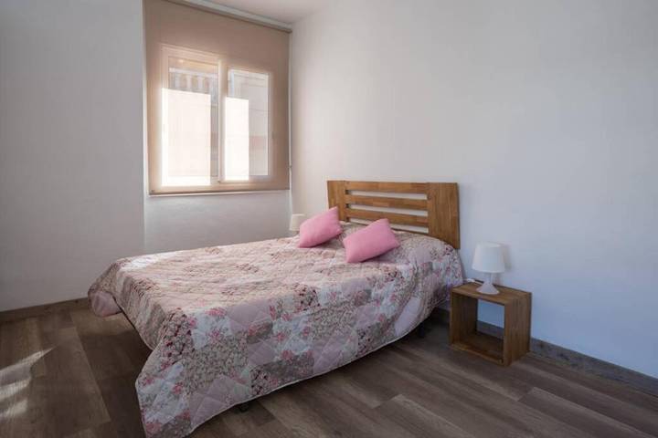 Gîte pour 4 personnes, avec vue et terrasse dans Segur de Calafell - 2