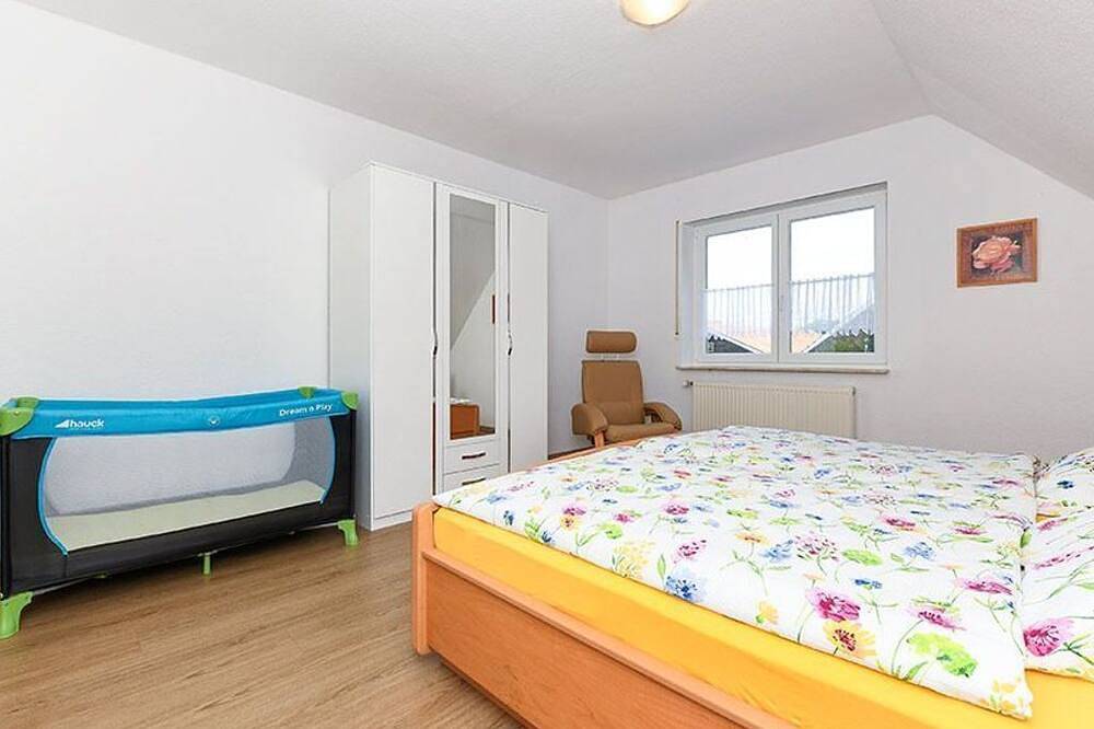 Ganze Wohnung, Ferienwohnung Zur Kuhweide in Dunum - Ferienwohnung Zur Kuhweide in Dunum, Nordseeküste