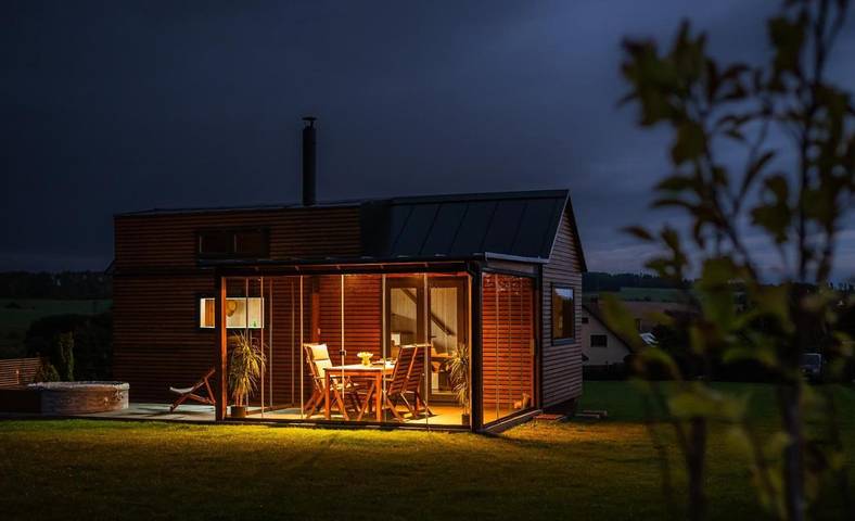 Domek letniskowy dla 2 osób, z ogród i basen oraz widok, zwierzęta dozwolone w Czechy