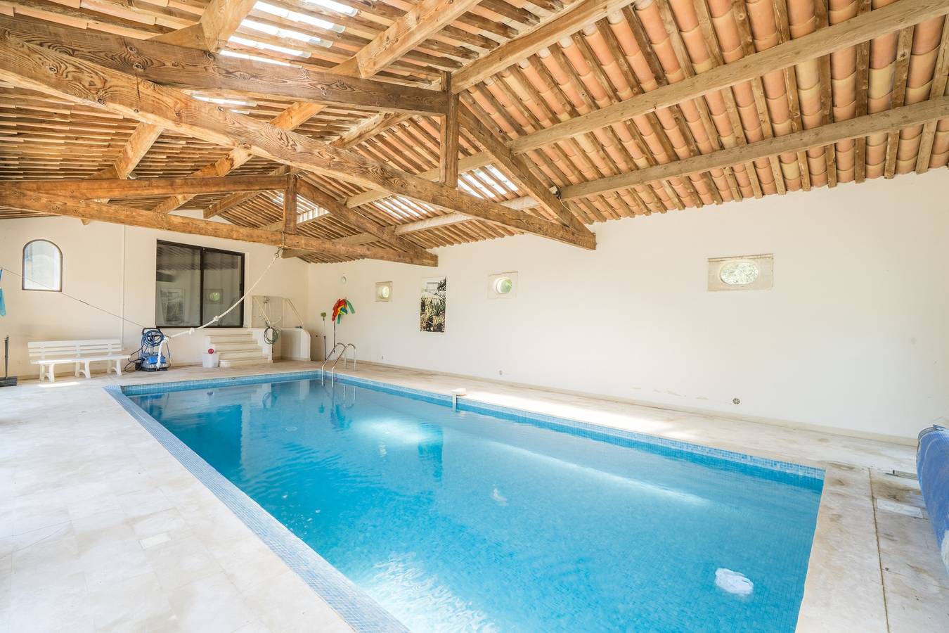 Maison De Vacances pour 8 Personnes dans Saint-Marcel-d'Ardèche, Privas