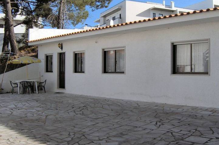 Maison de vacances pour 4 personnes, avec Terrasse et Jardin à Nazaré