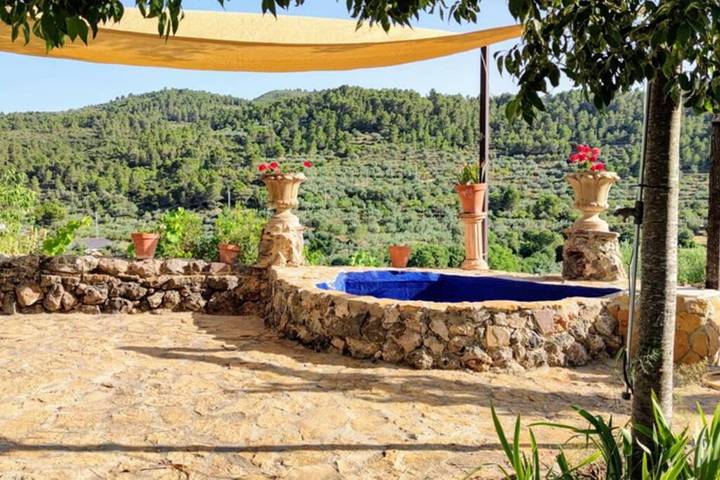 Casa rural para 6 personas, con jardín además de vistas y piscina en Parc Natural de la Serra d'Espadà - 2