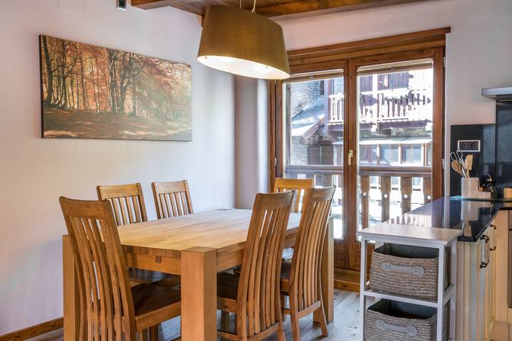 Location de vacances pour 10 personnes dans Arties - 2