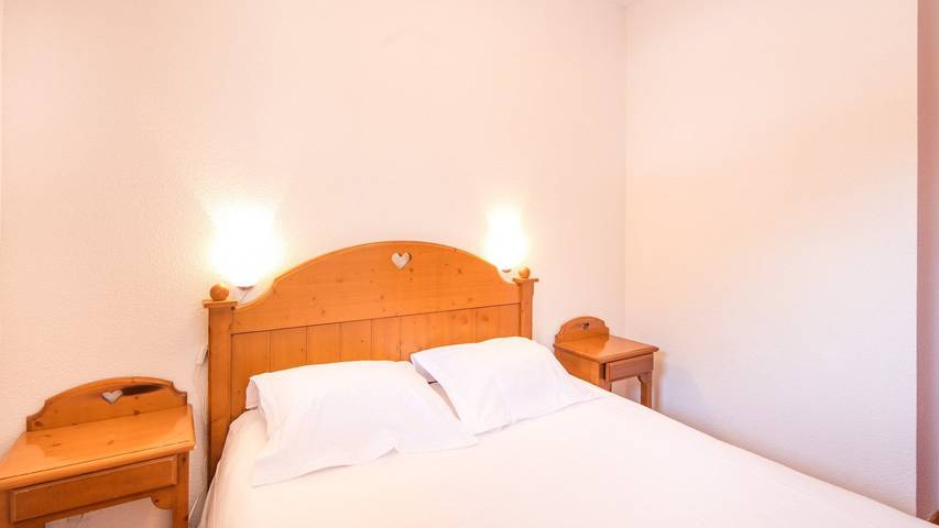 Gîte pour 4 personnes, avec Piscine et Sauna dans Valfréjus - 2