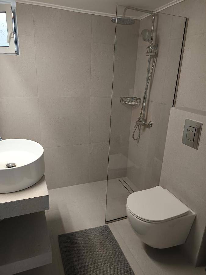 Ganze Wohnung, Apartment - Ground Floor in Koroni, Messenien