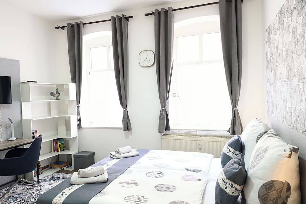 Ganze Wohnung, **Monappart ** in Gera, Ostthüringen