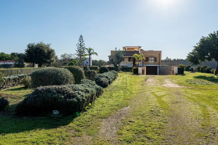 Holiday rental for 8 people, with garden in Italy