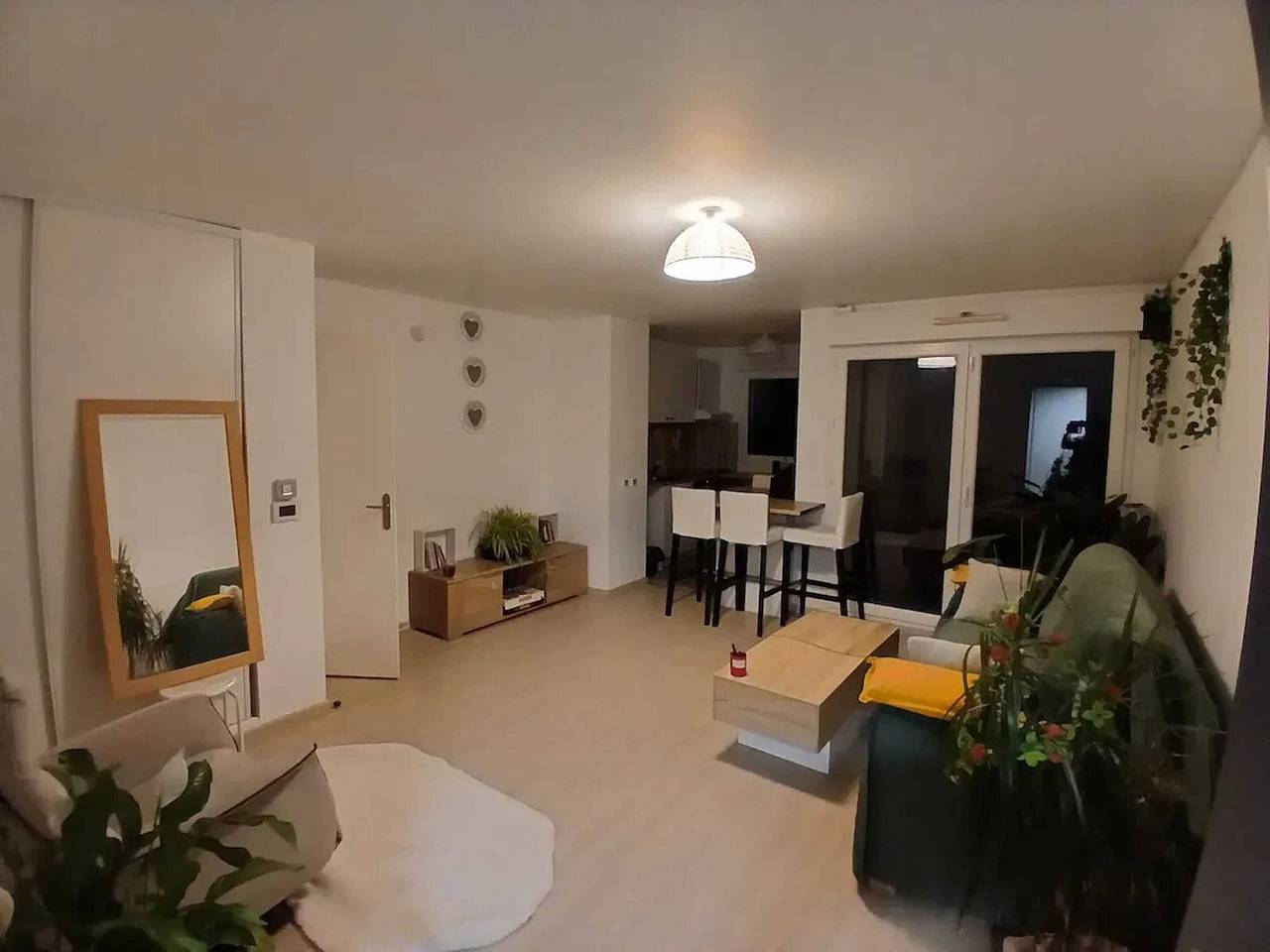 Ganze Wohnung, Gemütliche Wohnung in Caen mit Terrasse und Garten in Caen, Caen und Umgebung