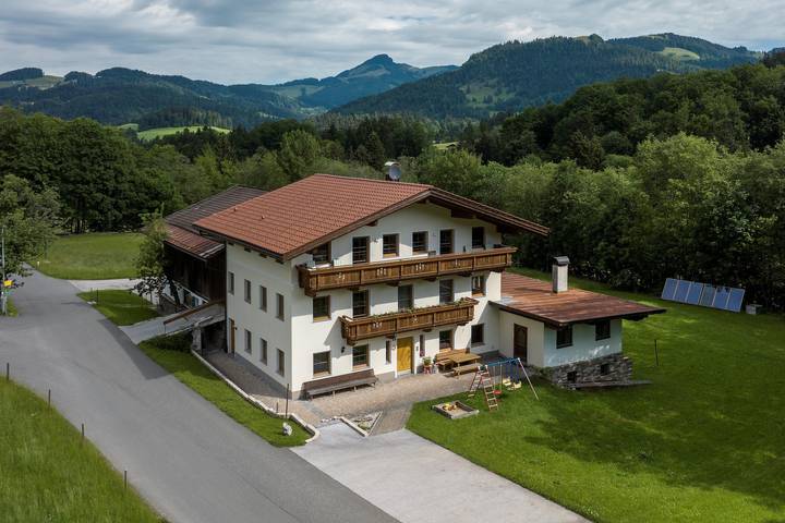 Ferienwohnung für 3 Personen, mit Balkon und Ausblick in Ebbs
