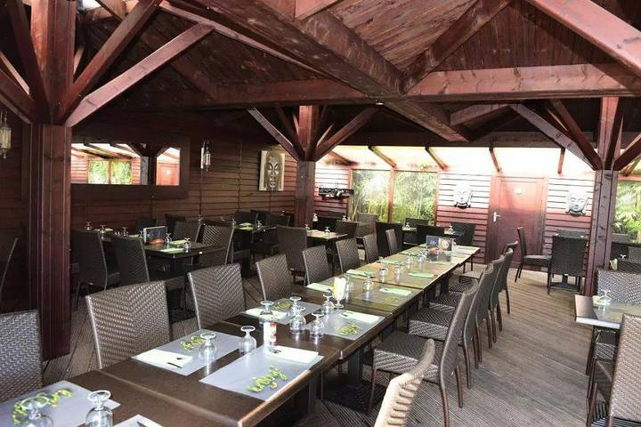 Camping für 12 Personen, mit Pool und Terrasse in Landes - 3