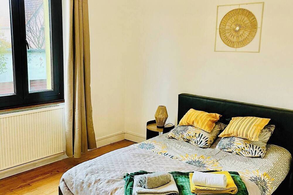 Entire apartment, Chez Côme: Comfort just outside Strasbourg! in Illkirch-Graffenstaden, Strasbourg region