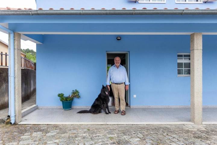 Maison d’hôte pour 6 personnes, avec piscine ainsi que jardin et vue, animaux acceptés dans Amares