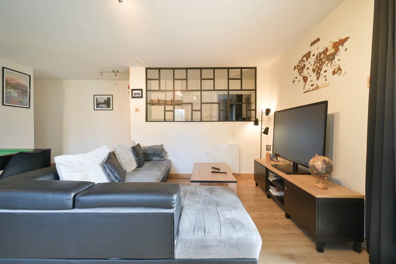 Apartamento entero, Apartamento «Annecy Garden Spa Billar» con terraza, jardín privados y Wi-Fi in Cran-Gevrier, Annecy (commune)