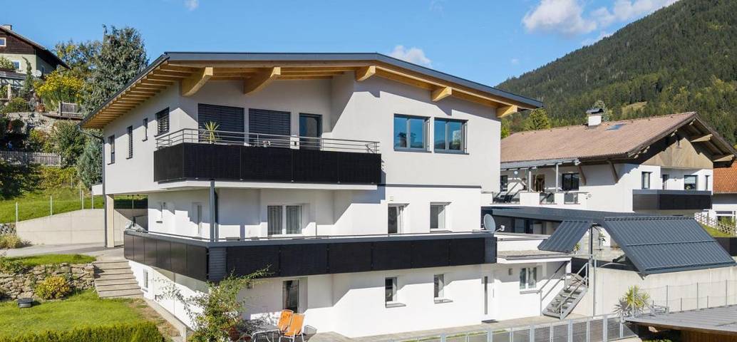 Ferienwohnung für 4 Personen, mit Ausblick und Sauna sowie Garten