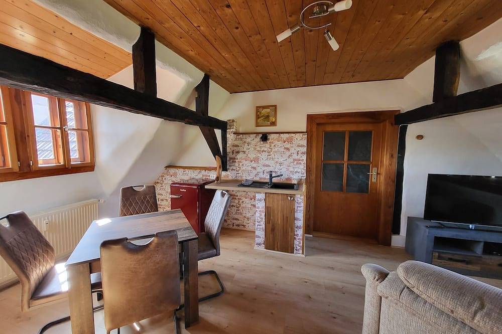 Ganze Wohnung, Gemütliche Ferienwohnung für 1 bis 4 Personen. Perfekt für eine kleine Auszeit in Frielendorf, Knüllgebirge