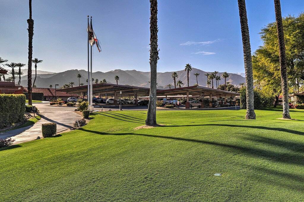 Resort Amenities: Rancho Mirage Country Club Home in Rancho Mirage, Coachella Valley