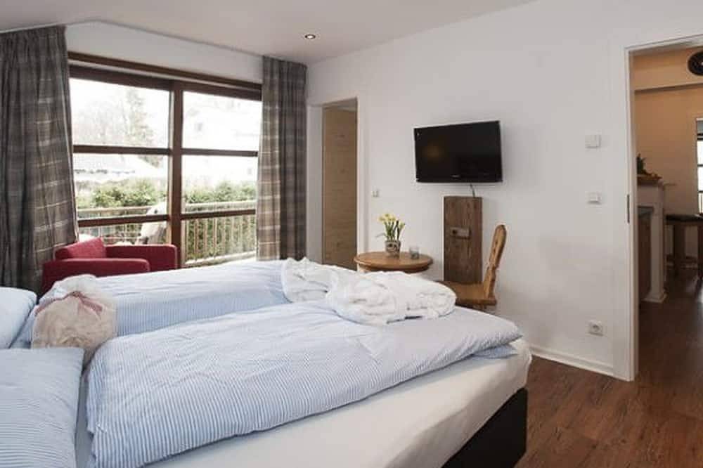 Ganze Wohnung, Apartment Blaues Land mit 52 qm, 2-Zimmer-Apartment, max. für 4 Personen in Seehausen am Staffelsee, Das Blaue Land