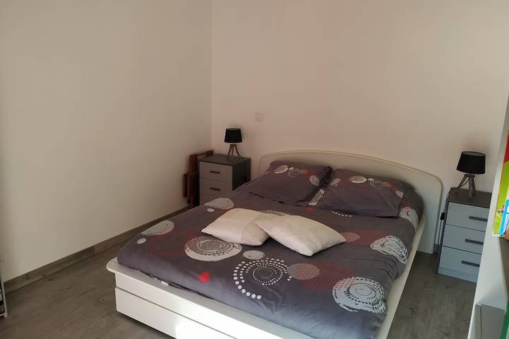 Location de vacances pour 8 personnes, avec terrasse et jardin à Redessan - 3