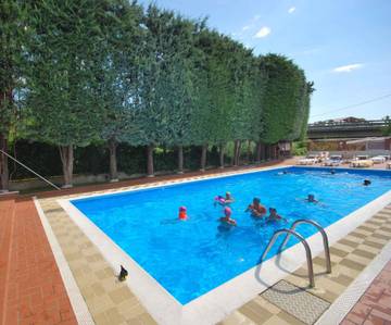 Camping voor 5 Personen in Pietra Ligure Gemeente, Ligurische Alpen, Afbeelding 3