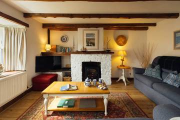 Holiday Rental for 8 People in Solva, Pembrokeshire, Photo 1
