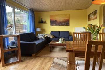 Ferienwohnung für 3 Personen, mit Terrasse und Pool in Unterwellenborn