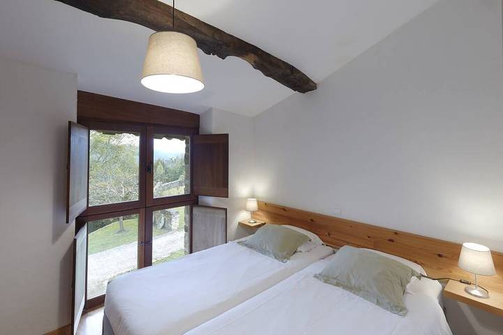 Casina de Rubio. Es ist Teil der 4 Häuser von Las Casinas de Linares in Ribadesella, Costa Verde (Spanien)