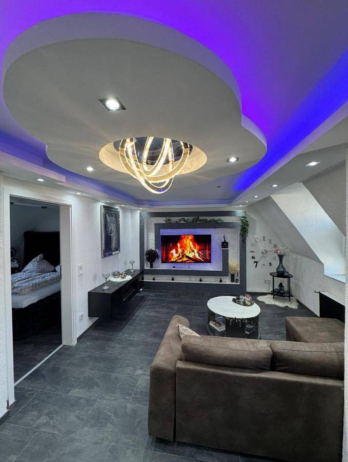 Ganze Wohnung, Phöenixpalace Whirlpool & Infarotsauna in Dortmund, Ruhrgebiet